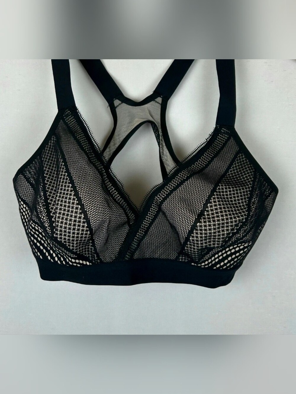 Lululemon Awake to Lace Racerback Bra 32C